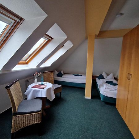 Hotel Fahrhaus Niederkleveez Bosdorf  Екстер'єр фото