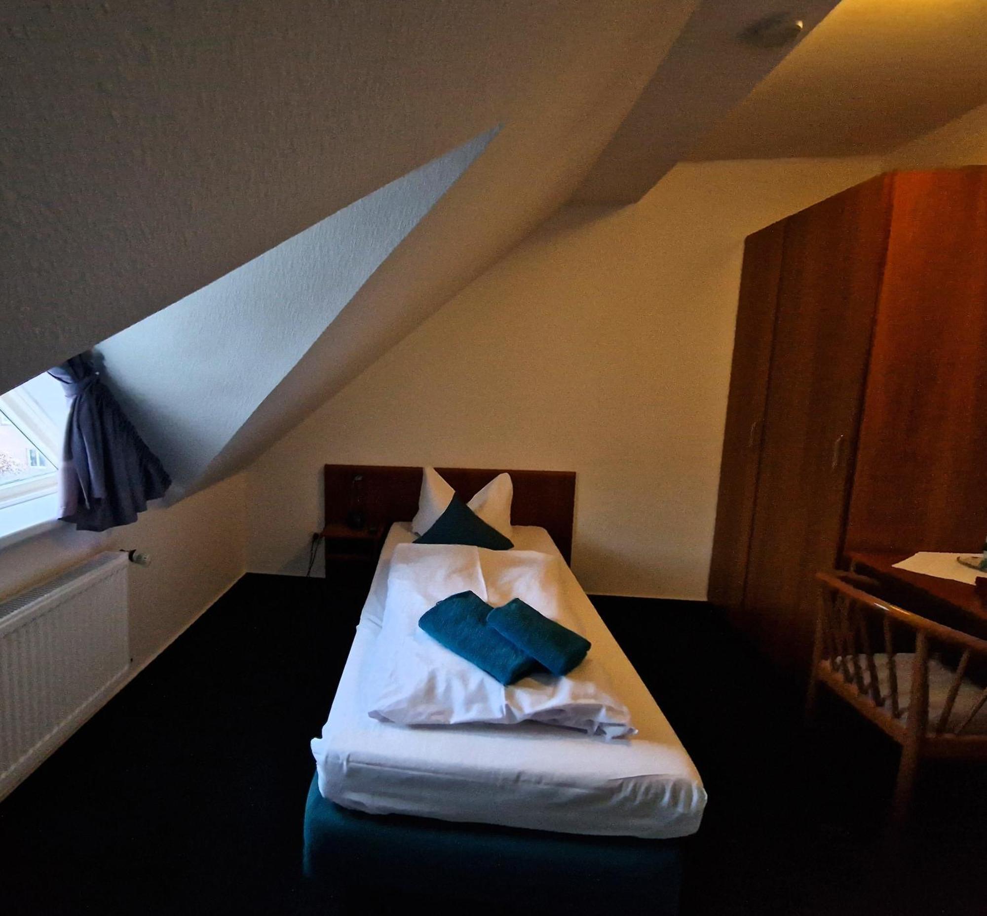 Hotel Faehrhaus Niederkleveez Bosdorf  Екстер'єр фото