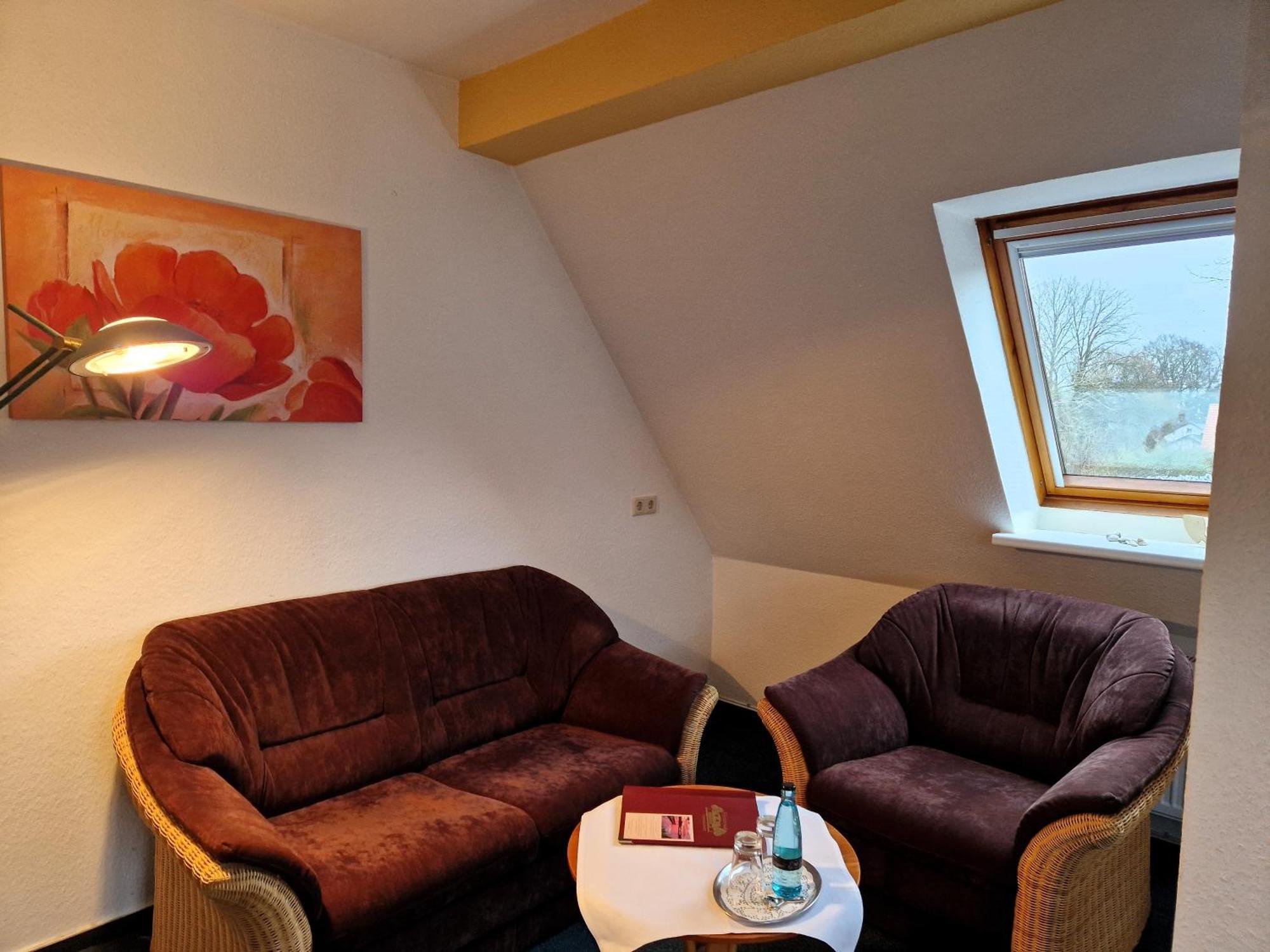 Hotel Faehrhaus Niederkleveez Bosdorf  Екстер'єр фото