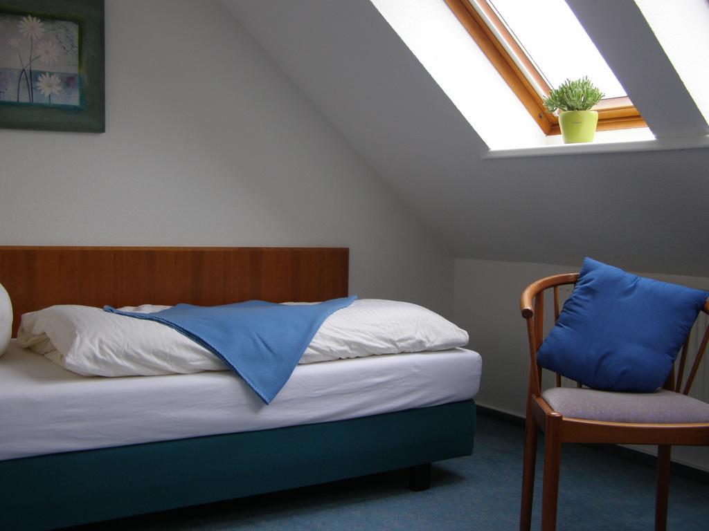 Hotel Faehrhaus Niederkleveez Bosdorf  Номер фото